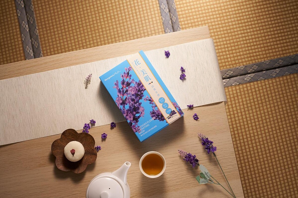 Neogence霓淨思薰衣草清爽水感花美肌面膜6入，NT299