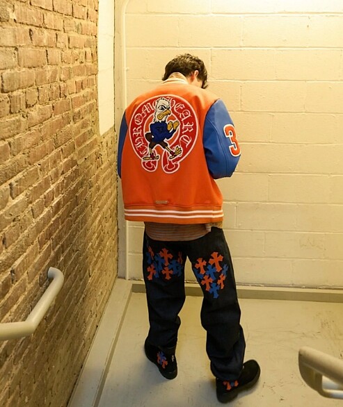 Chrome Hearts品牌經典十字架與匕首元素