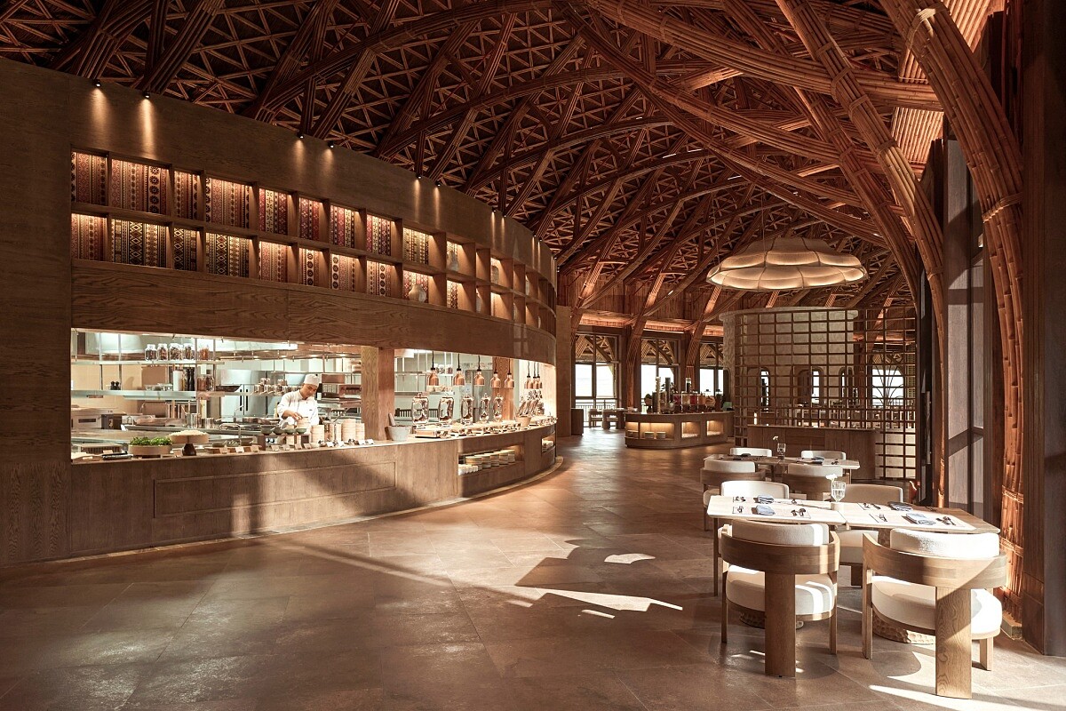 「Refresh」全日餐廳。