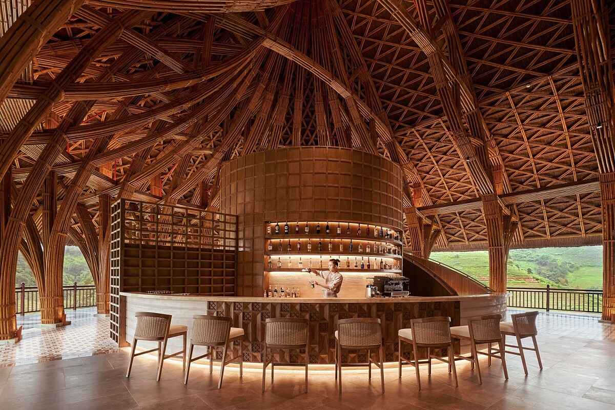 「Lobby Lounge Bar」。