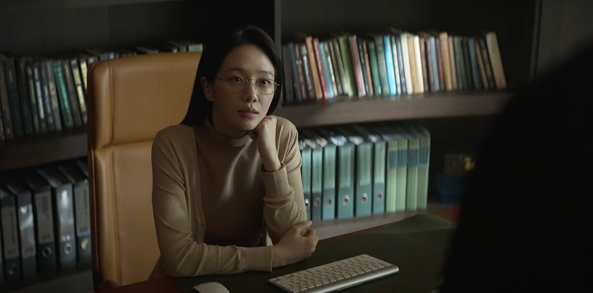 早在公布前，大多數網友以猜出兇手就是尹異羅的主治醫師李勝姝。