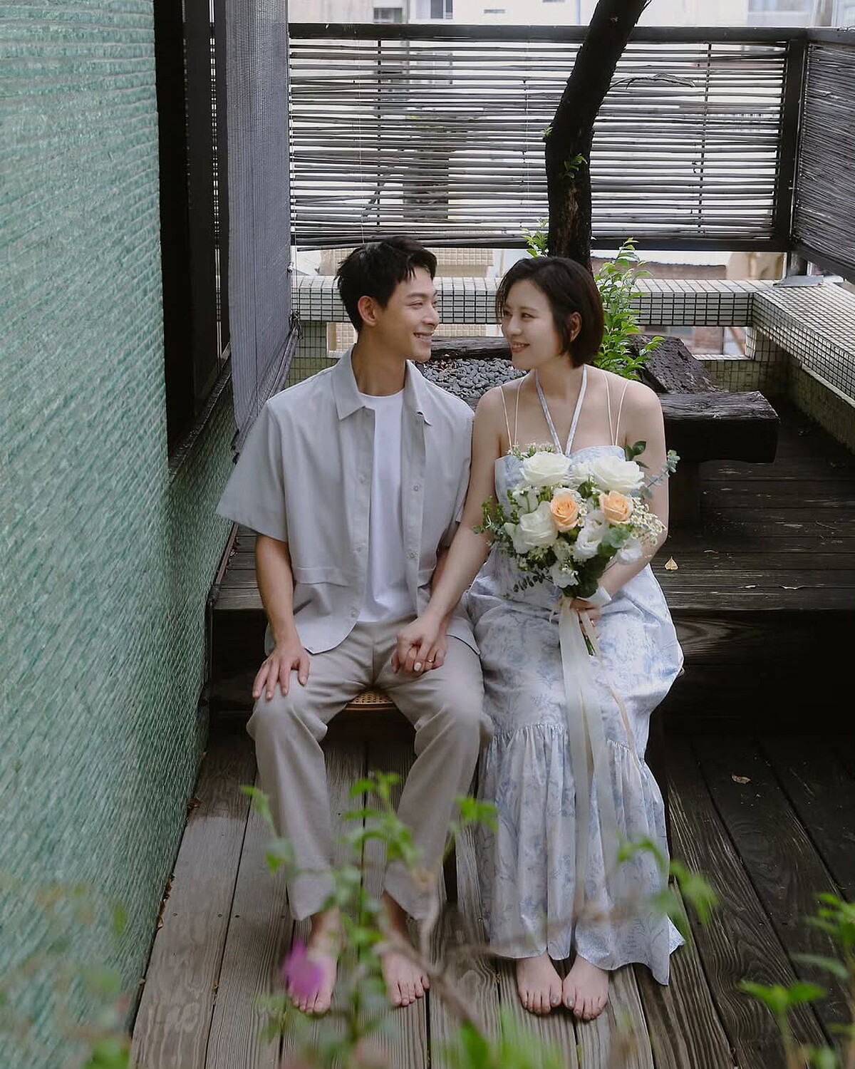 劉品言與連晨翔宣布結婚喜訊的甜蜜照