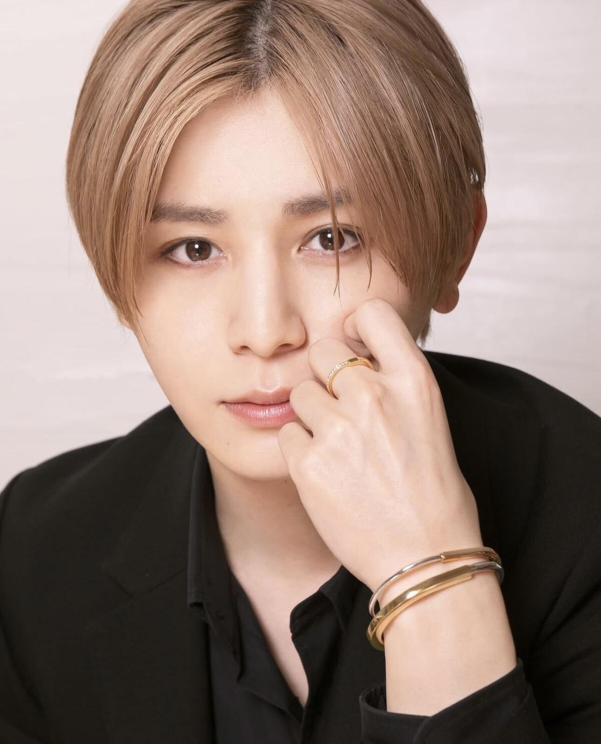 山田涼介的美顏，被多次選為國寶級帥哥冠軍。