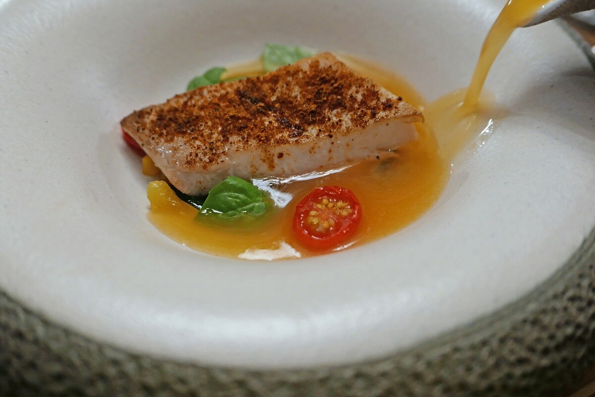 乾式熟成的馬希馬希魚(Mahi Mahi)。