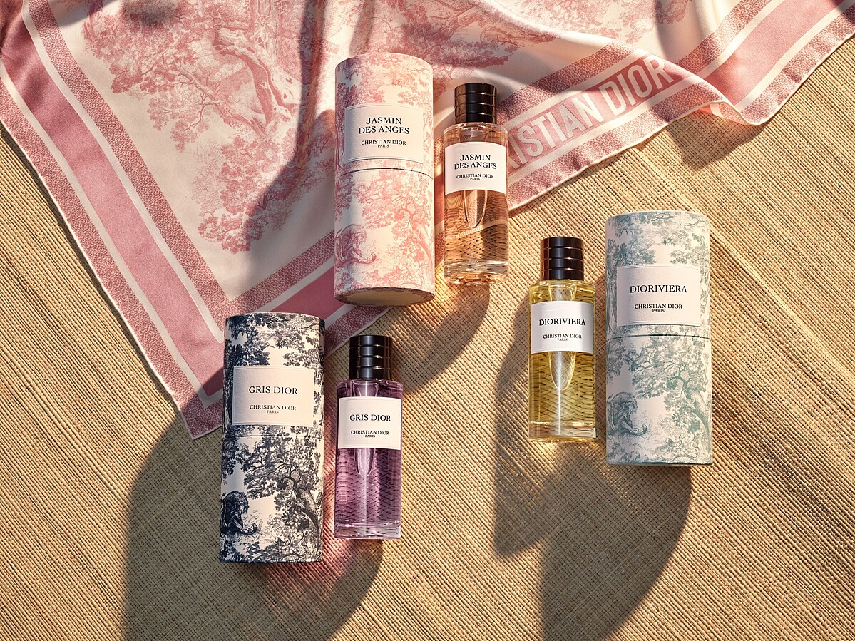 迪奧香氛世家限量夏日約依系列情境圖。