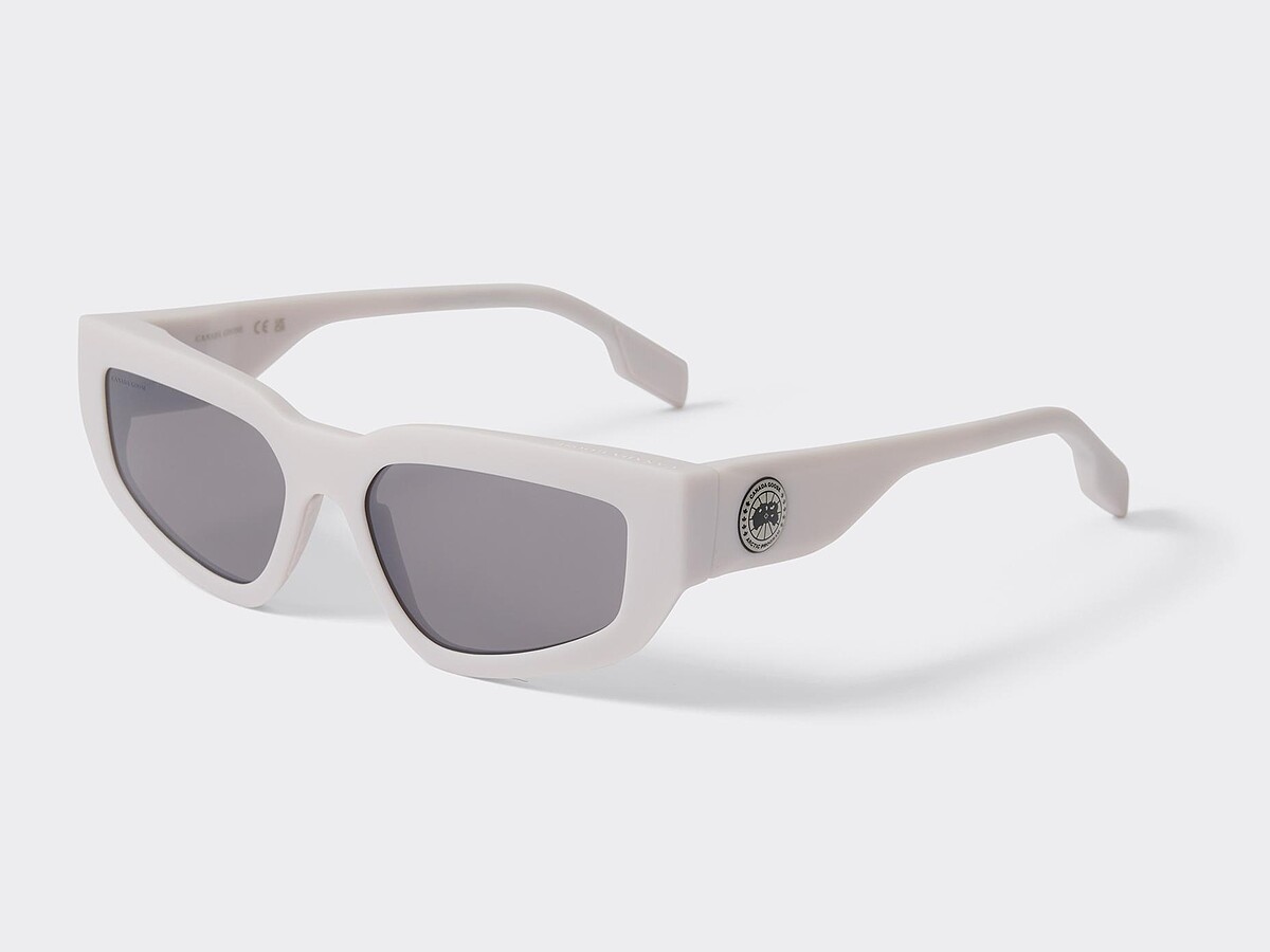 【Canada Goose】 Faroe 太陽眼鏡-女款-霧面淡紫色-$9,800 NTD 