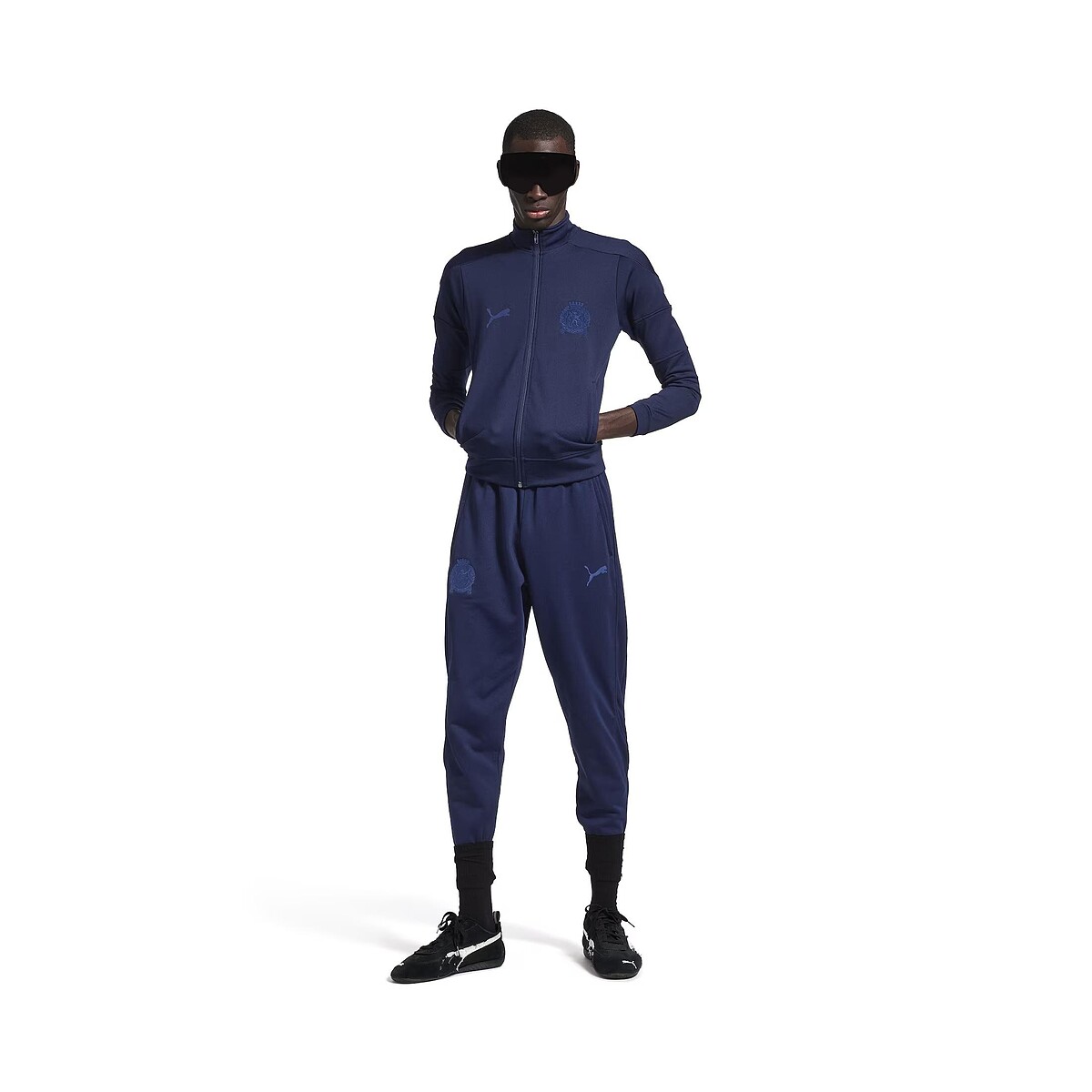 合身運動服夾克，NT$58,800。