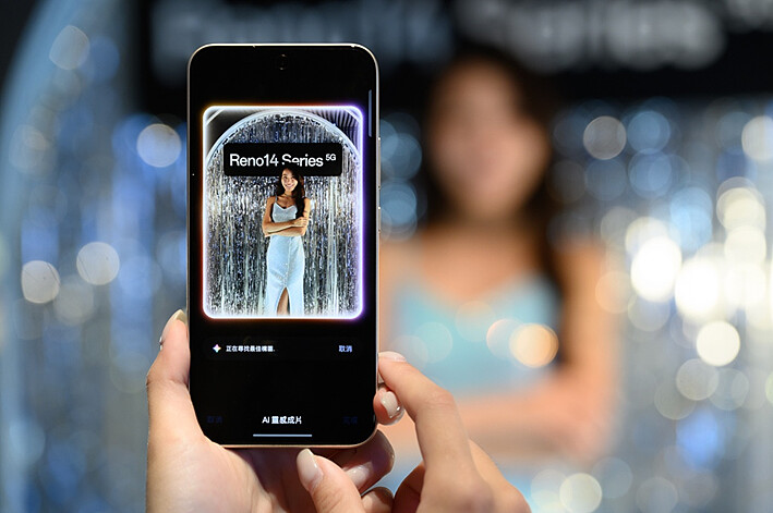 OPPO Reno14 系列加入更多好玩實用的AI影像功能，成為旅遊拍照控、社群分享族的必備影像神器