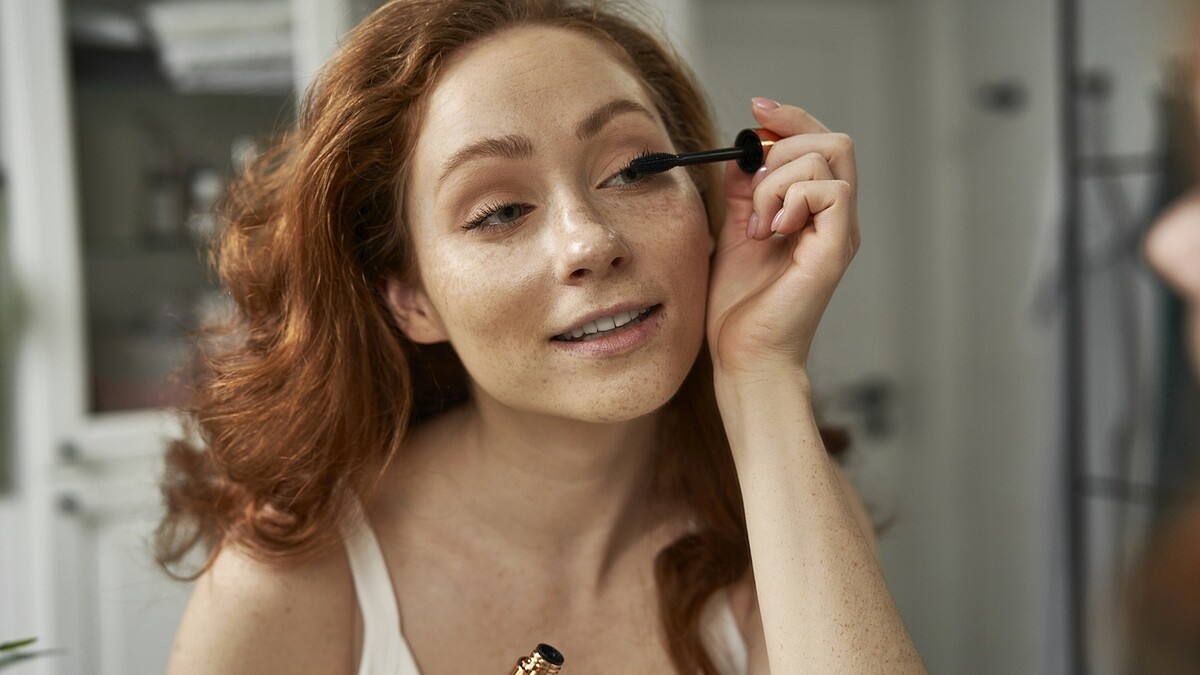 眼睛健康警訊：這些日常化妝習慣可能引發眼部感染