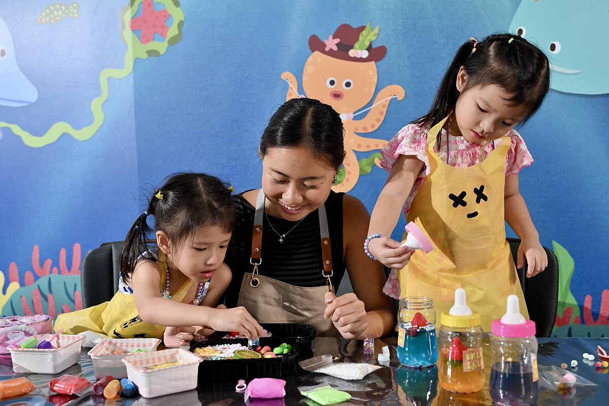 「史萊姆實驗工坊」是專為孩子打造的學習樂園，可親手調配、捏塑，體驗趣味手作樂趣。