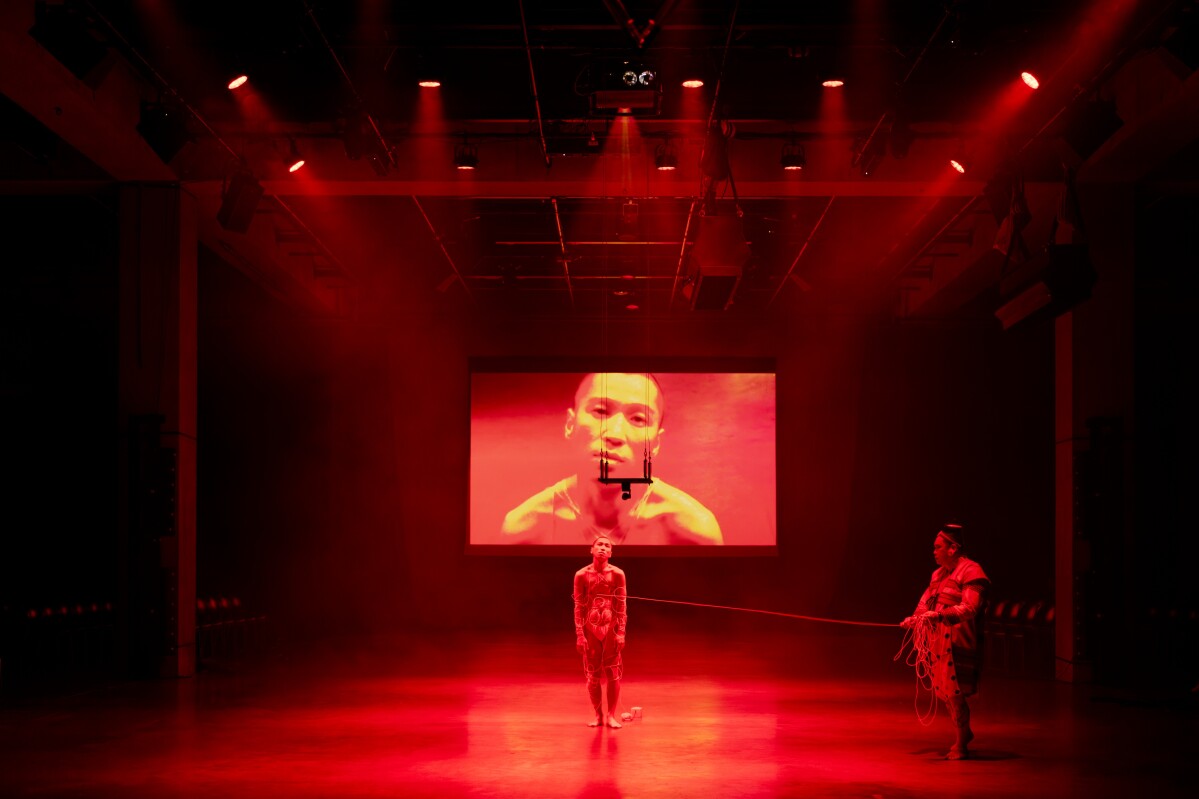 《遊林驚夢：巧遇Hagay》，展出於倫敦泰德現代美術館，2025，攝影：Kathleen Arundell