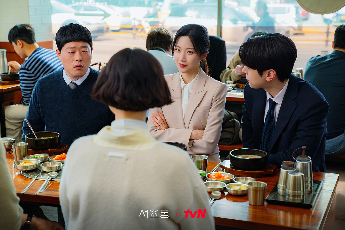 「飯局5人組」會在《瑞草洞》中帶領觀眾一探薪水律師們的美食地圖。