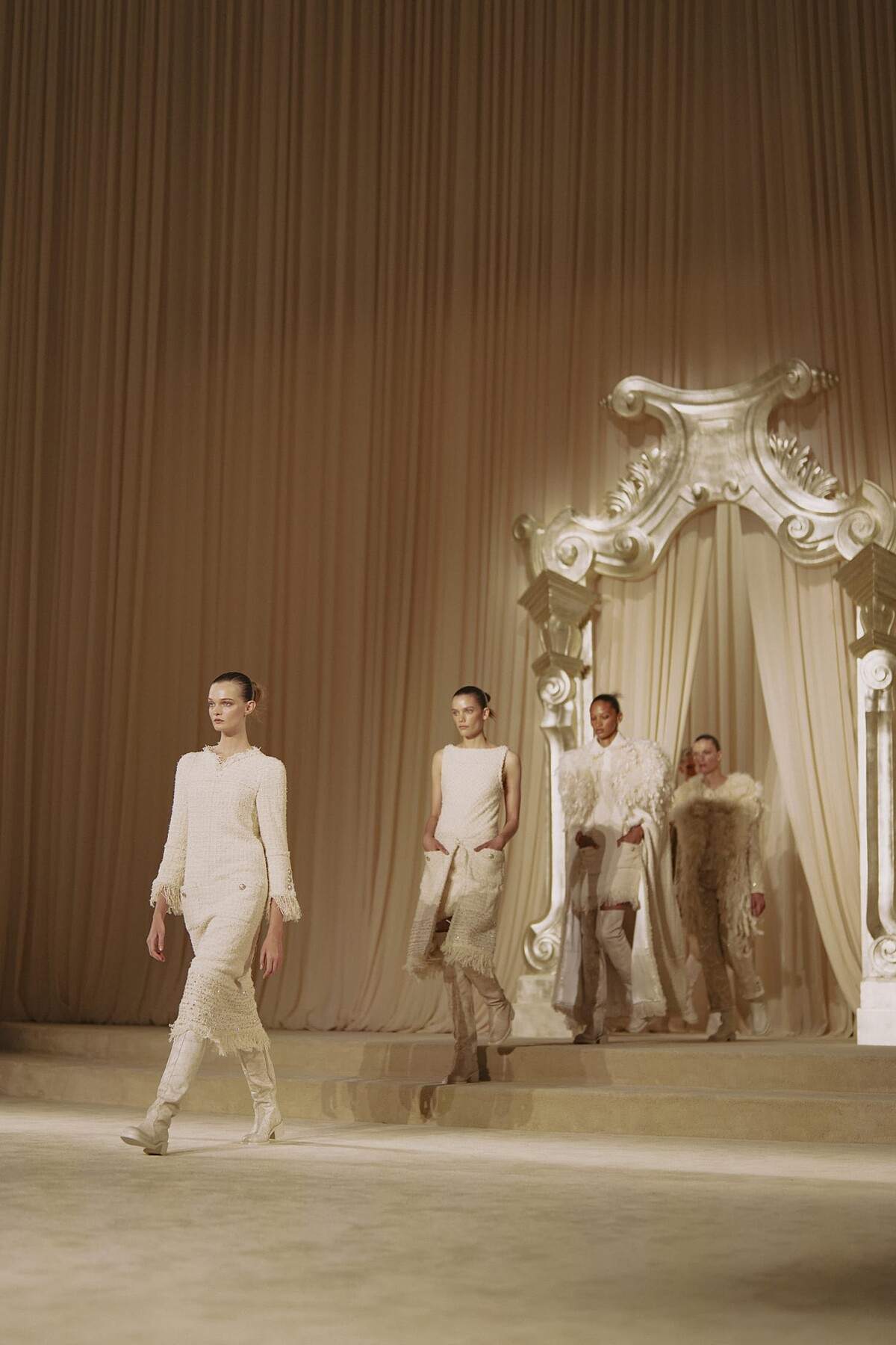 香奈兒 2025/26 秋冬高級訂製服系列。