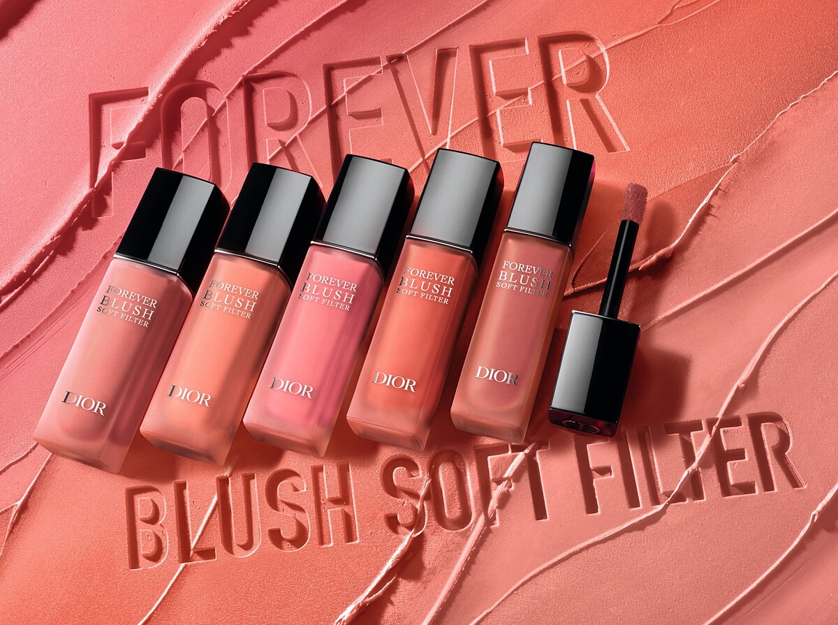 Dior迪奧超完美微醺腮紅露情境圖。