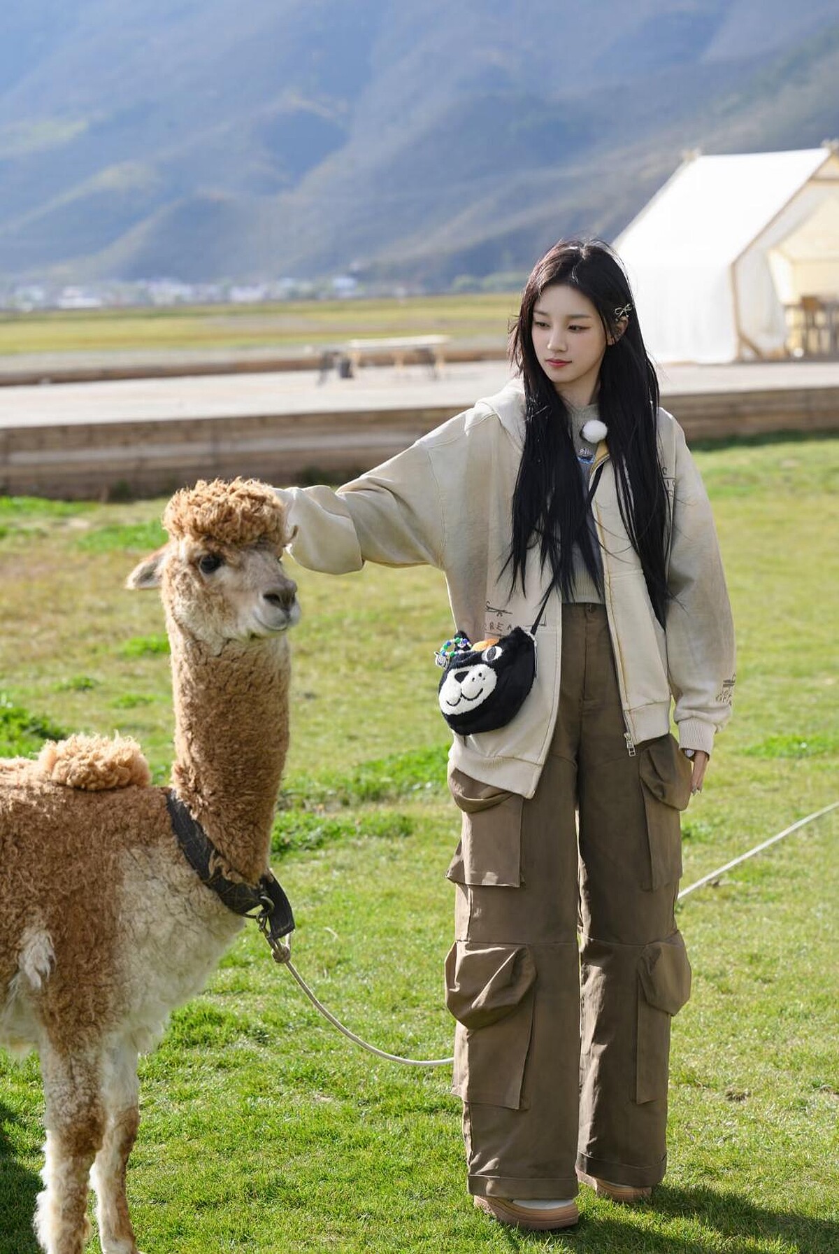 宋雨琦同款Jellycat貓咪包