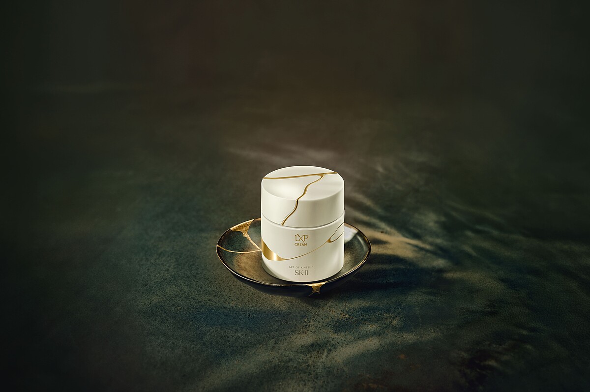 SK-II LXP凝時金緻乳霜30g，NT11,000、50g，NT16,500