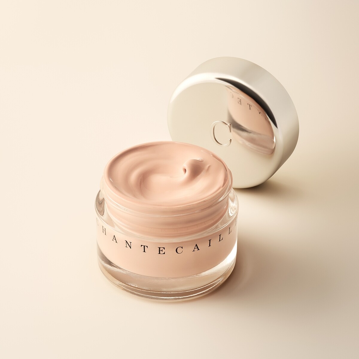 香緹卡未來肌膚粉底升級版30g，NT3,600