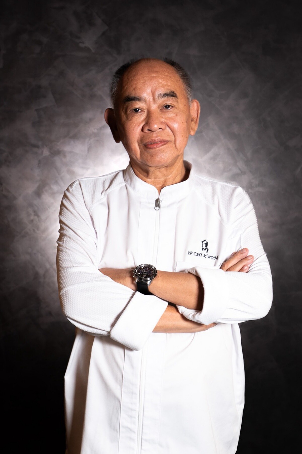 葉志光師傅是粵菜界極具份量的人物，擁有五十年的廚藝歷程。