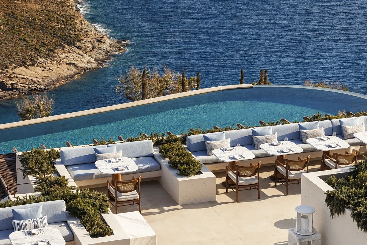 「One&Only K&eacute;a Island」度假村座落在懸崖上的天然半島中。