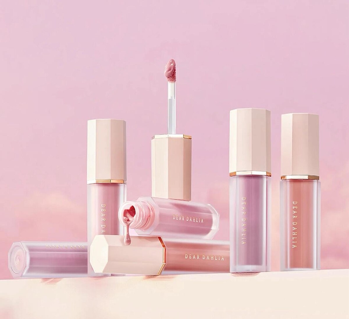 DEAR DAHLIA 花瓣滴液體腮紅，約NT790