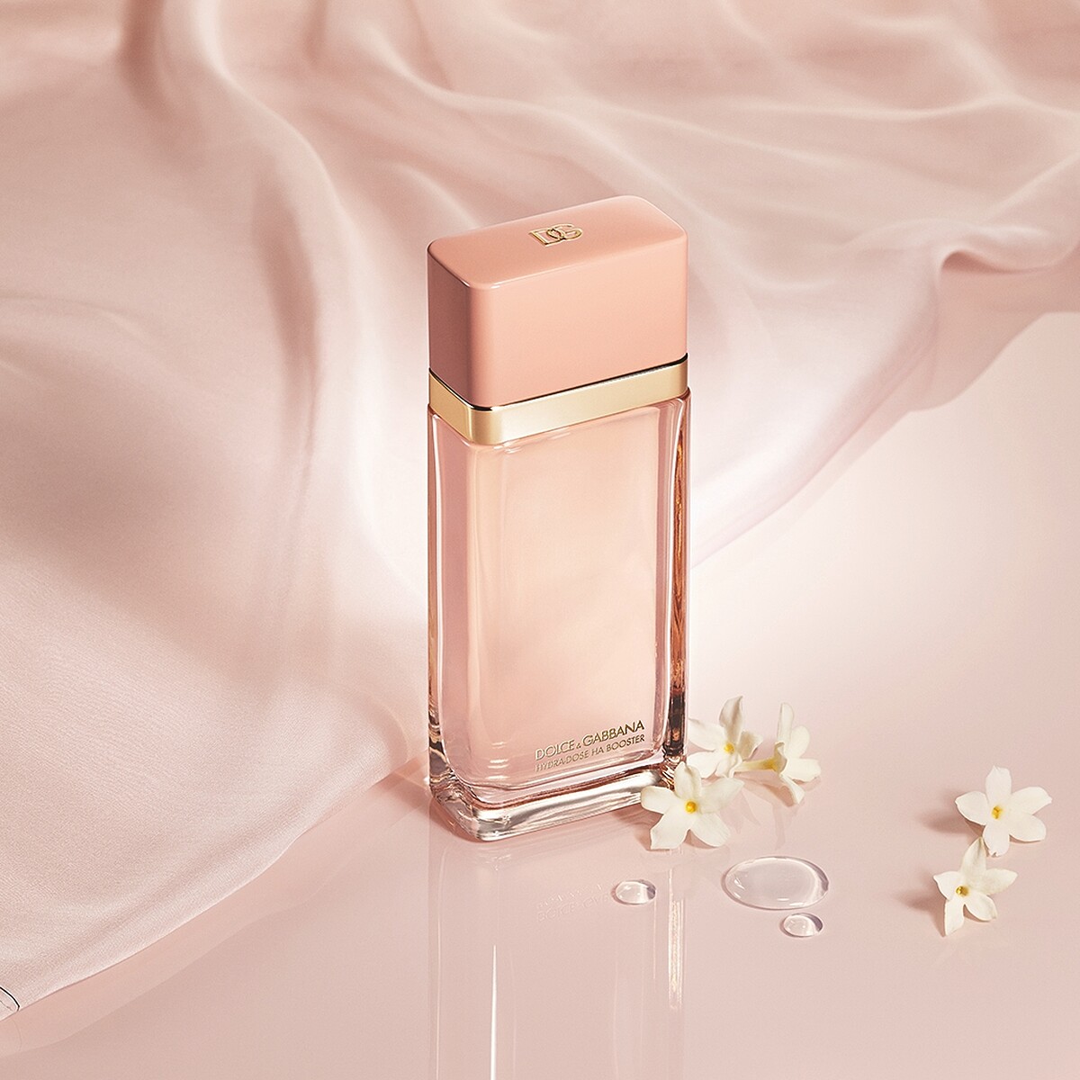 Dolce & Gabbana玻尿酸賦活保濕露，NT2,300