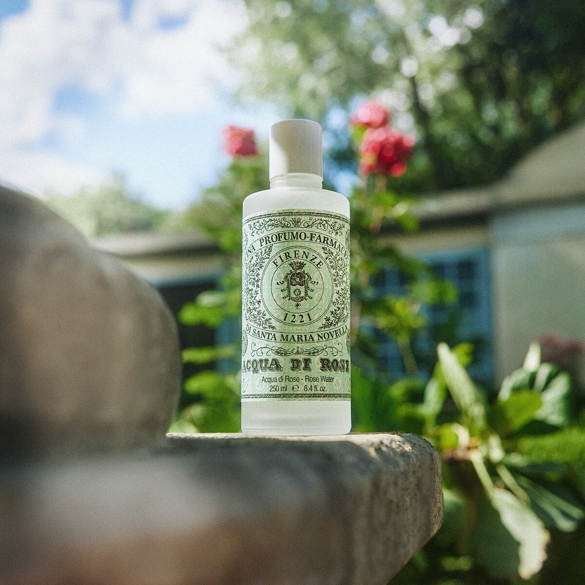 Santa Maria Novella玫瑰純露250ml，NT1,080