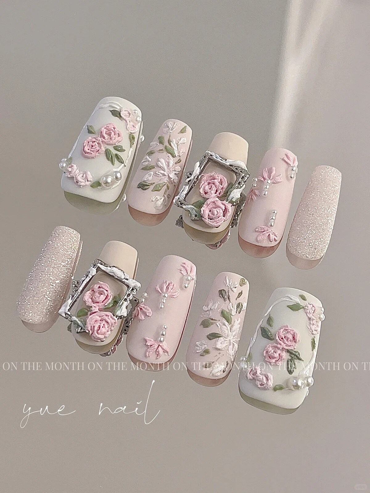 Photo/小紅書@YUE NAIL月上美甲