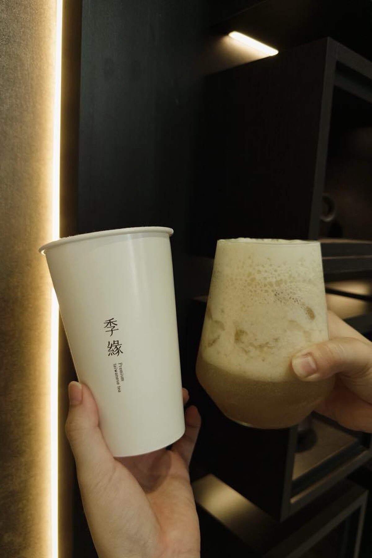 《季緣》菜單推薦第四名：山茶花蜜桃奶蓋