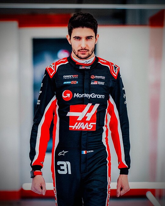 埃斯特班・奧康（Esteban Ocon）是27歲超強好勝力來自法國的處女座男子。