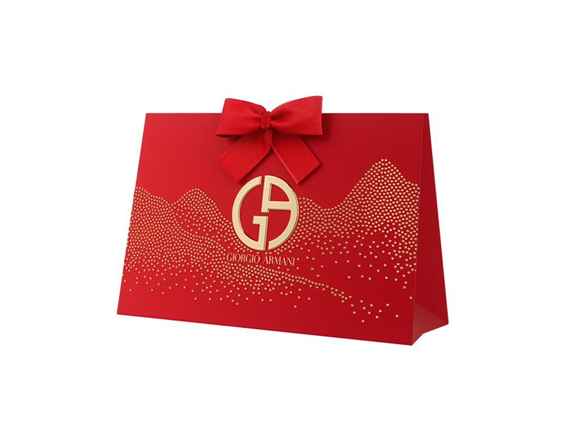 ▴Armani Beauty|MOMO亞曼尼官方旗艦店限定Armani Red獨家包裝禮袋