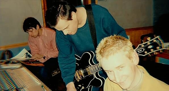 Photo / Oasis: Supersonic