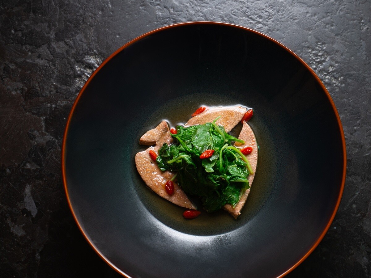 「杞子豬肝浸時蔬」。