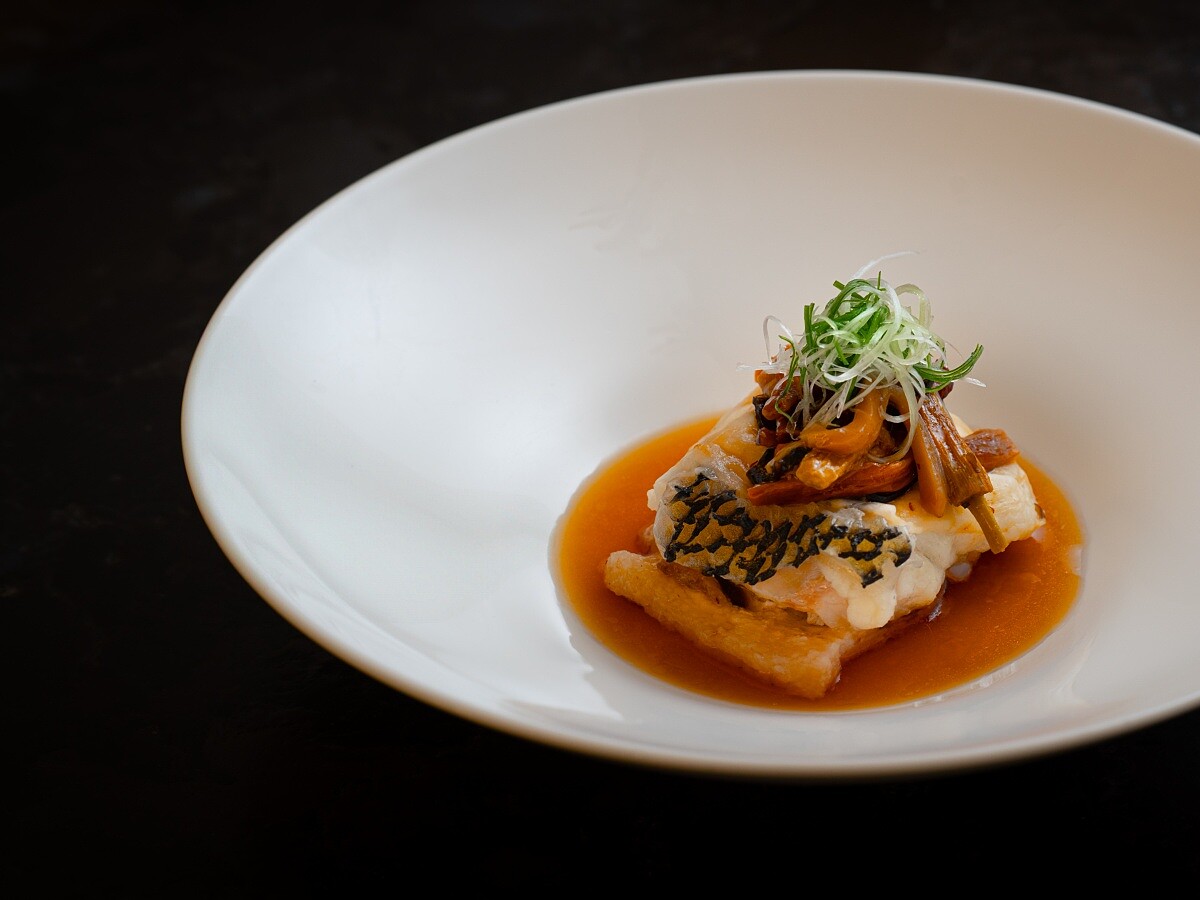 「古法蒸龍躉石斑」。