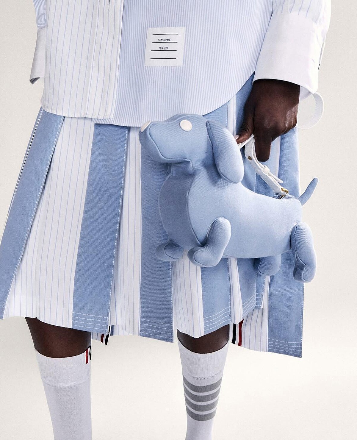 Thom Browne經典Hector臘腸狗造型皮革包