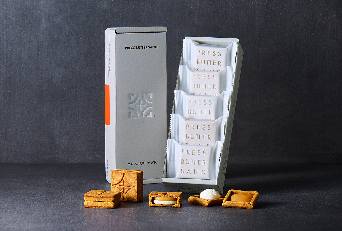 PRESS BUTTER SAND 2025中秋禮盒，包含經典焦糖奶油夾心餅