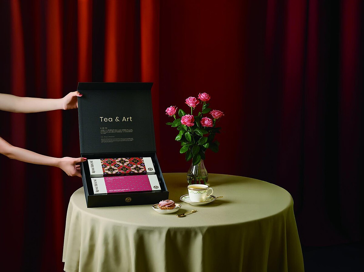 古典玫瑰園2025中秋禮盒《流光茶境》系列