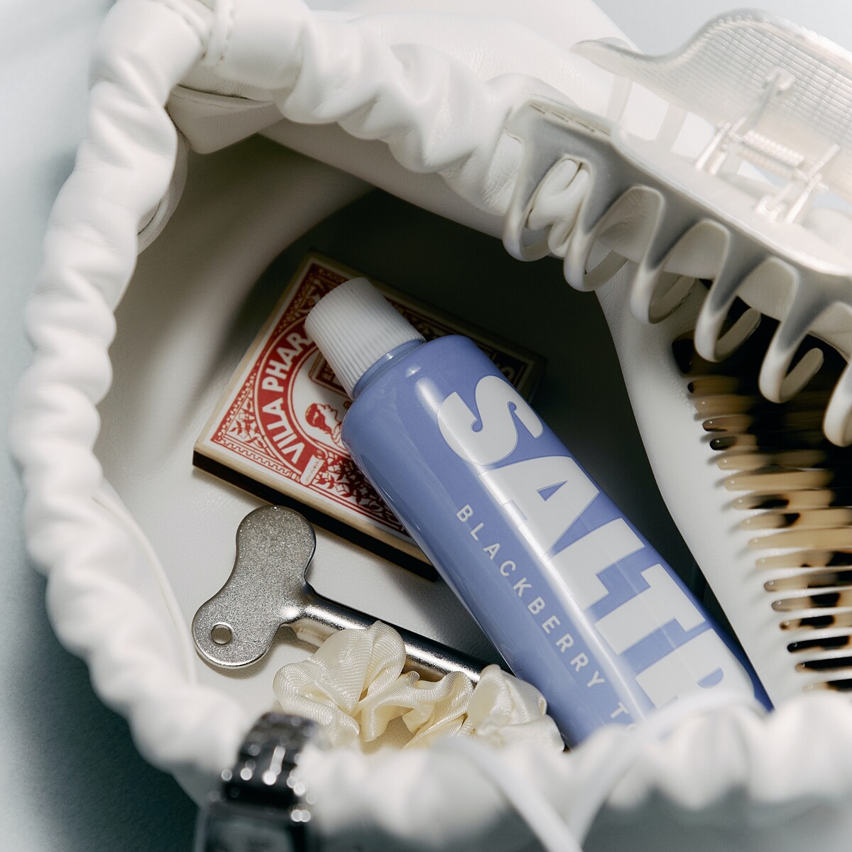 SALTRAIN x Today's House(Ohouse)限定款黑莓灰鹽牙膏 100g，NT290