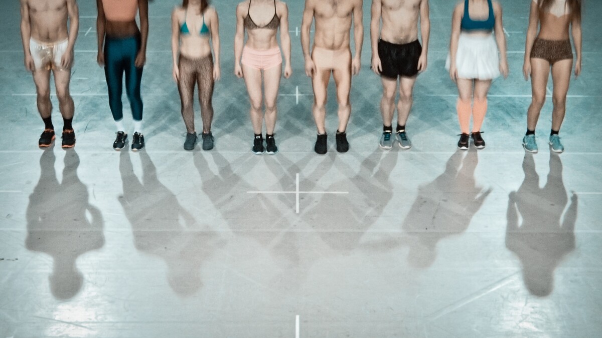 2025中國信託新舞臺藝術節 ✕ 兩廳院秋天藝術節 楊．馬騰斯《再見狗日子》劇照（2014年版）_&copy;Alwin Poiana