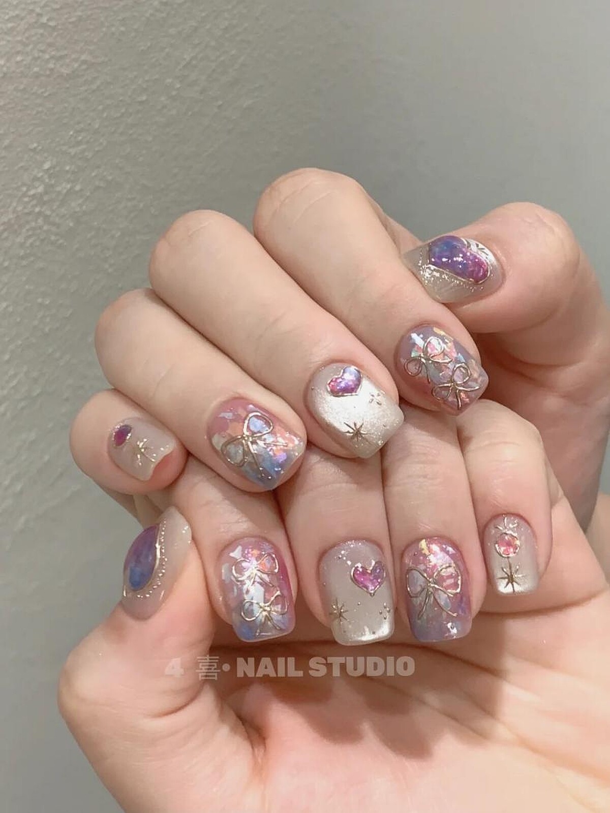 Photo/小紅書@4喜 NAIL STUDIO