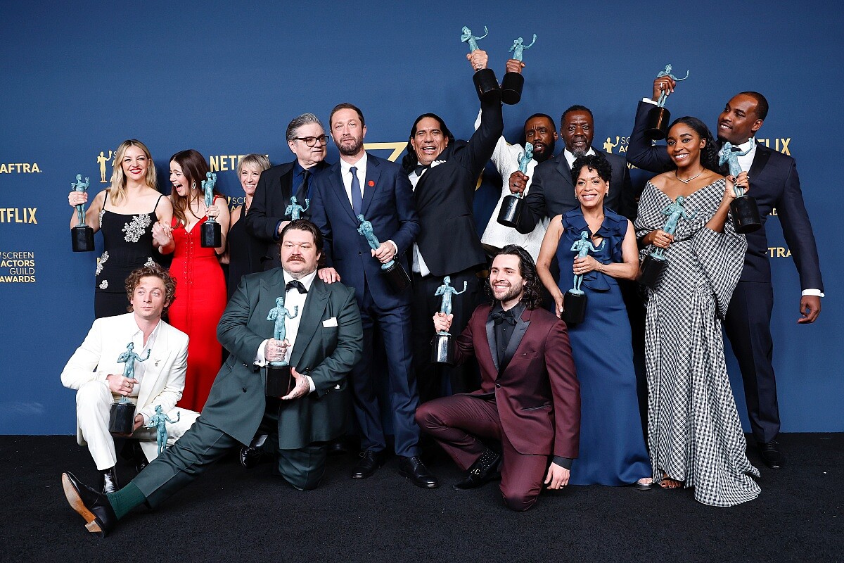 除了第四季班底全員回歸外，過去客串演員也再次現身。