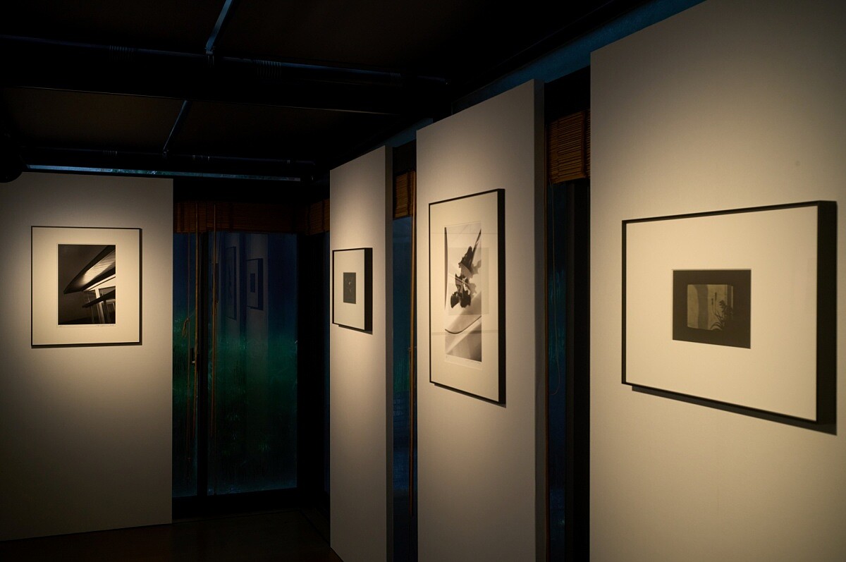 黃京的作品正在「徠卡之家」展出。