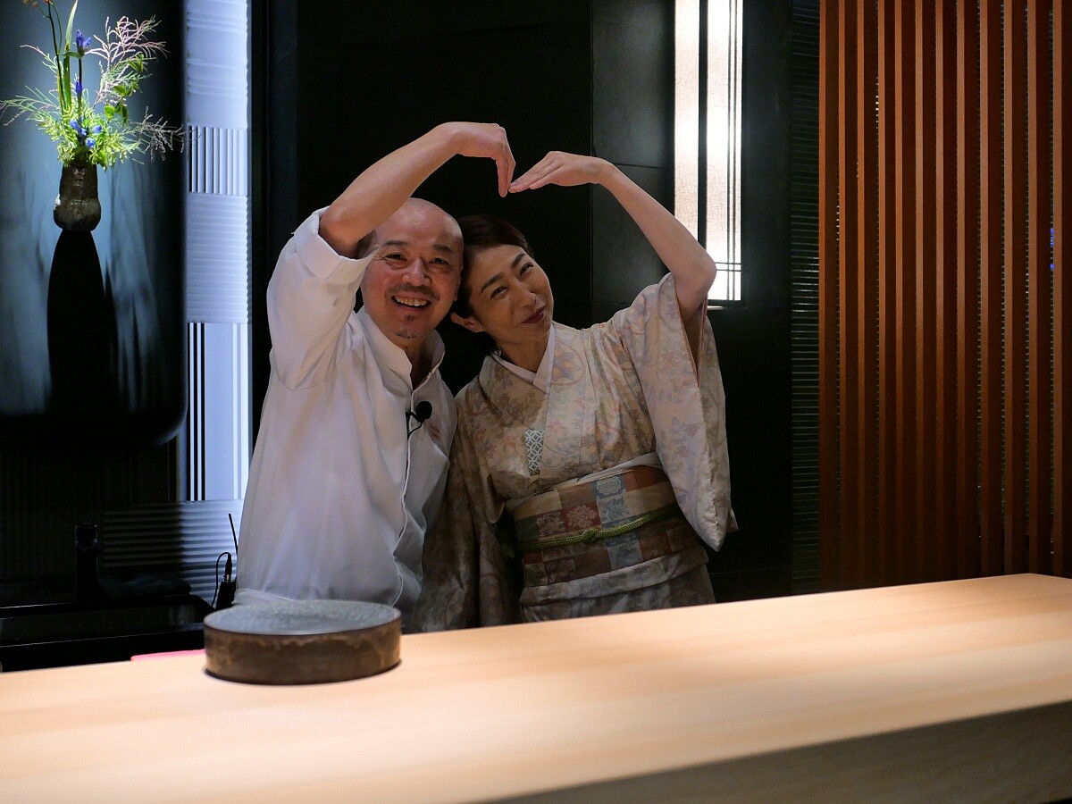 主廚與夫人十分活潑開朗。