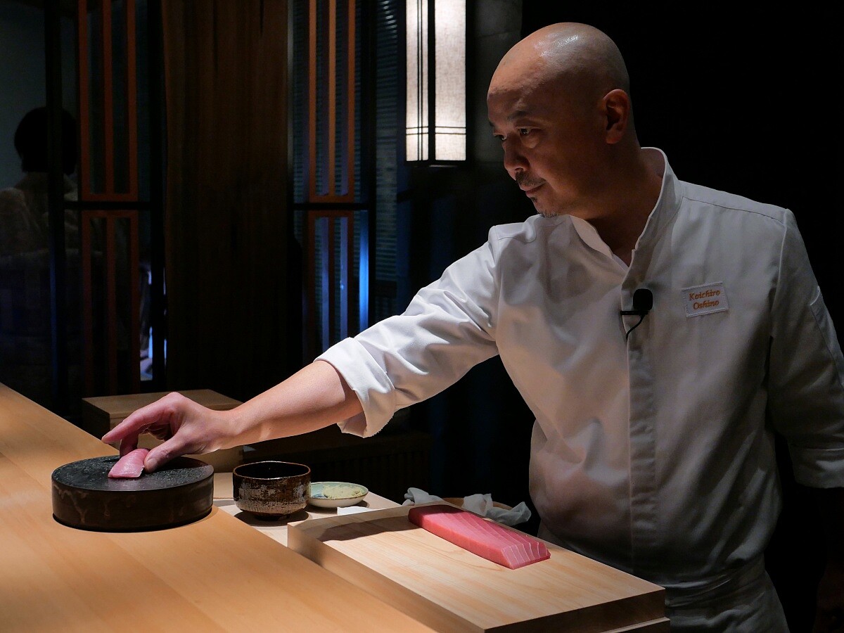 改為座位式服務，對他來說最大的挑戰是壽司的品質，尤其是「醋飯」。