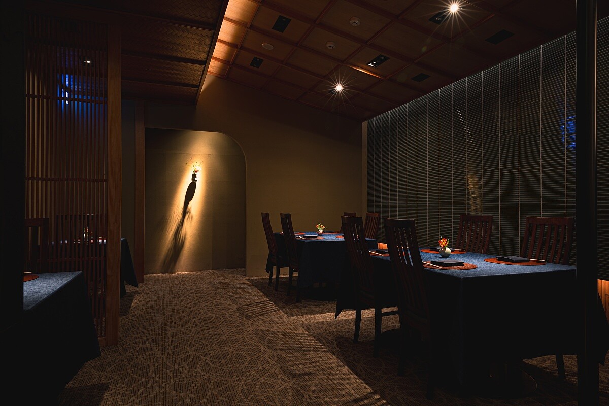 用餐空間，靜謐而寬敞。