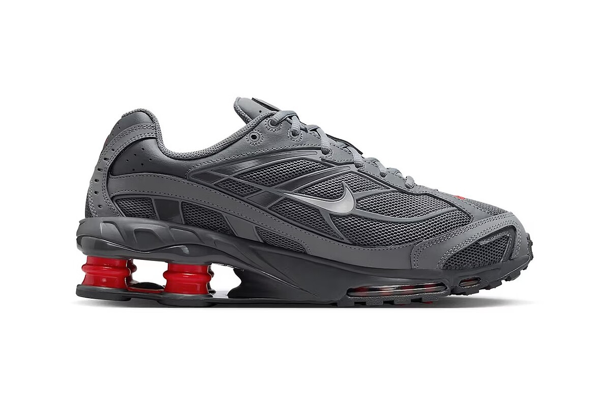 Nike Shox Ride 2 'Smoke Grey University Red' 的鞋面與反光細節
