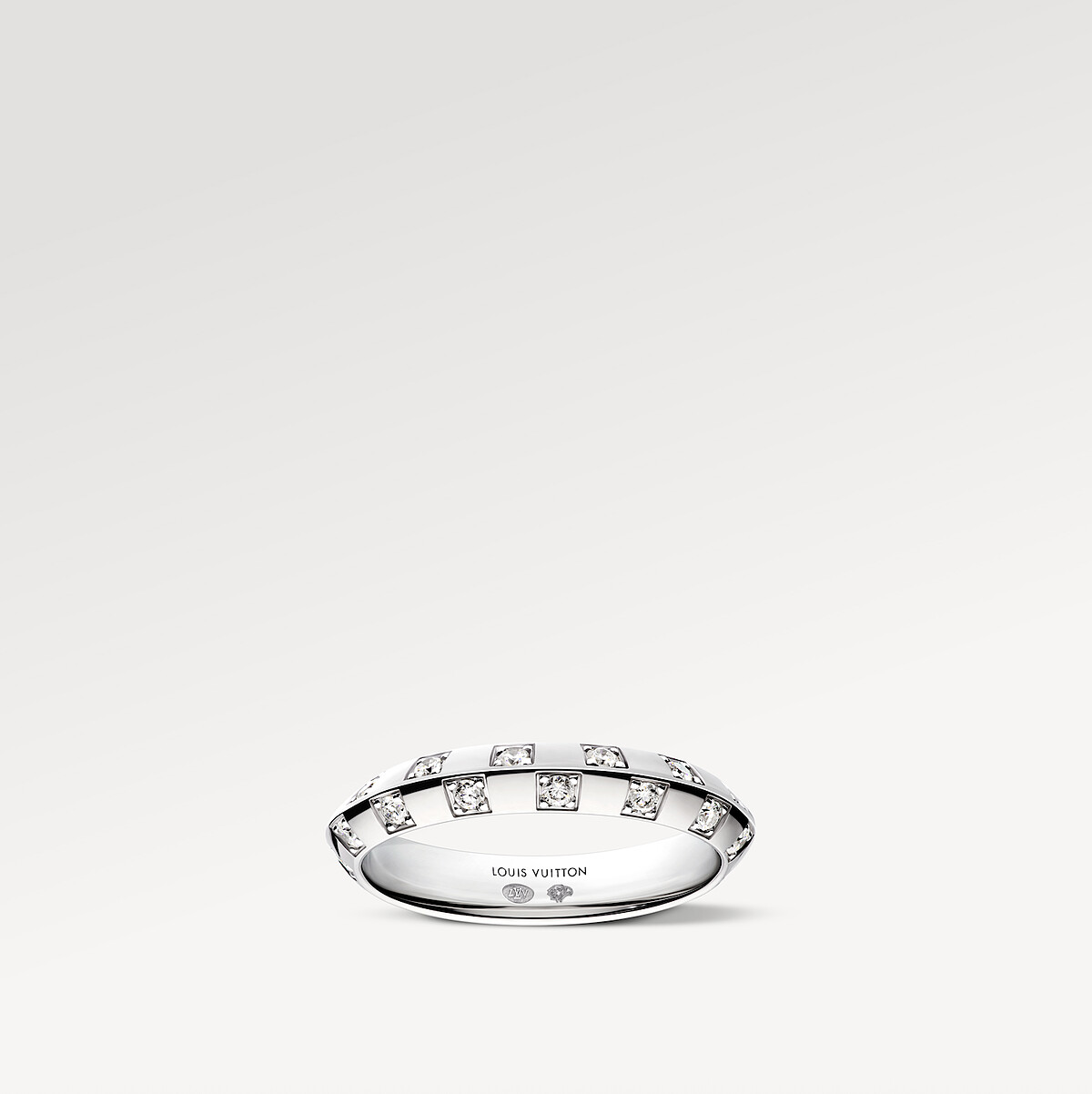 Le Damier de Louis Vuitton 戒指 - 配白 K 金及鑽石，3.5 毫米，28 顆鑽石：約 0.42 克拉 $152,000