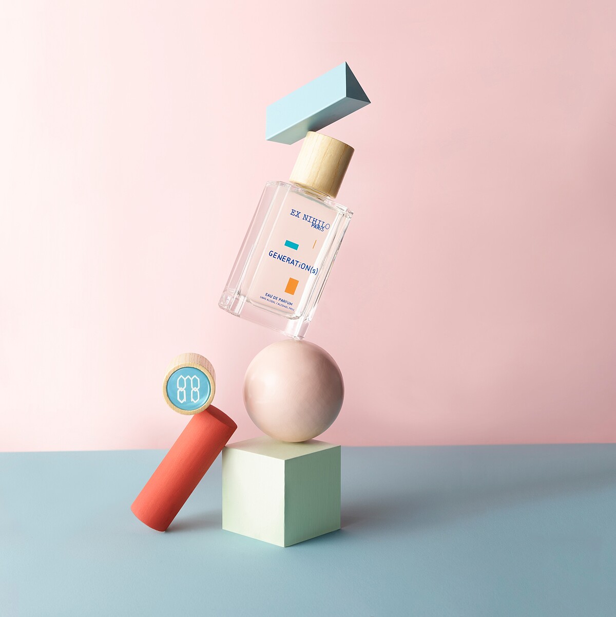 EX NIHILO純淨年代淡香精情境圖。