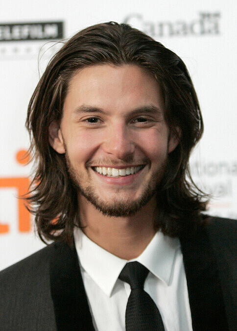 班巴恩斯（Ben Barnes）