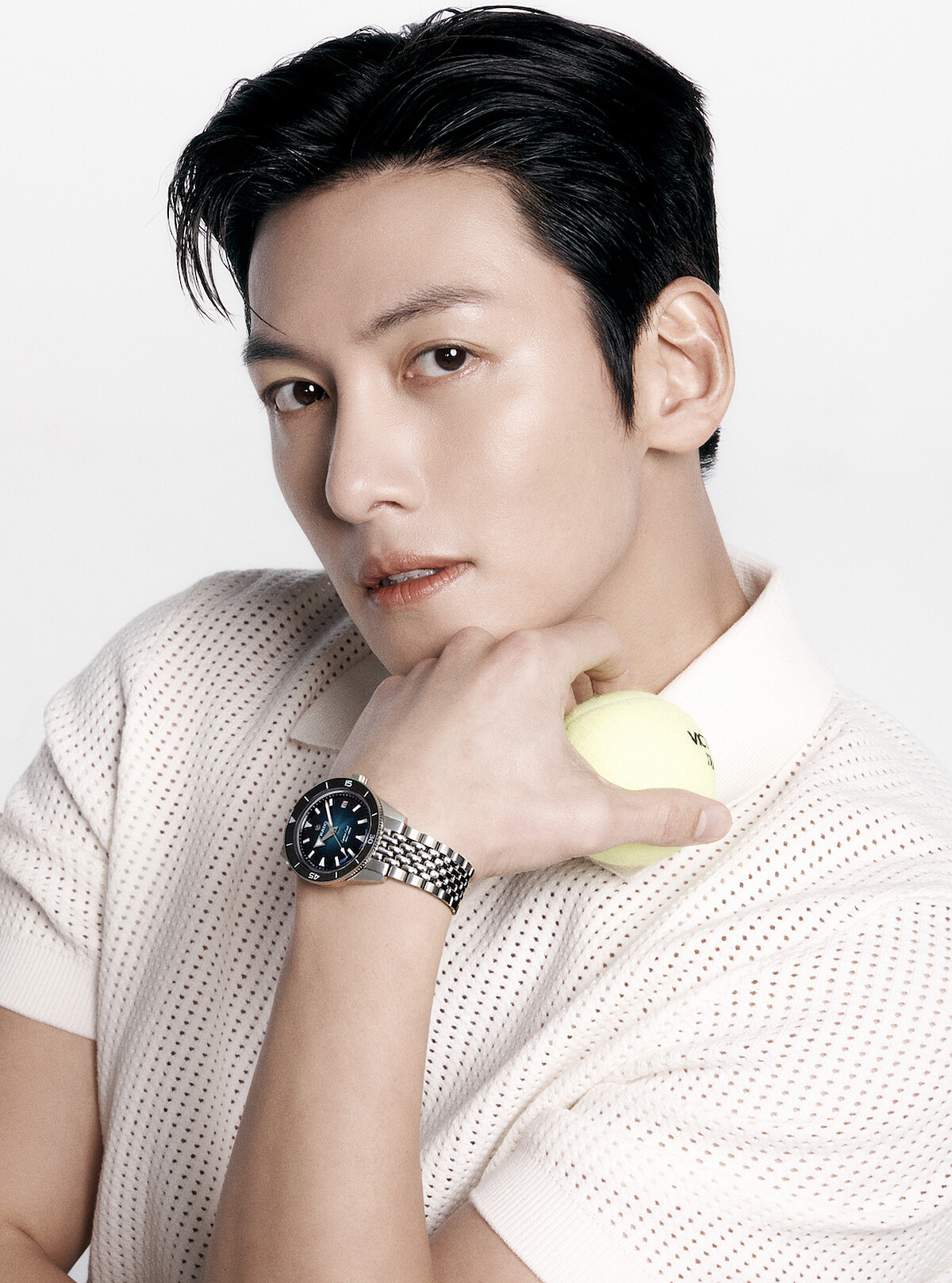 Rado 瑞士雷達表Captain Cook 庫克船長系列300米自動腕錶_39mm_R32223213_建議售價 NTD 75,500 (深海藍)_池昌旭