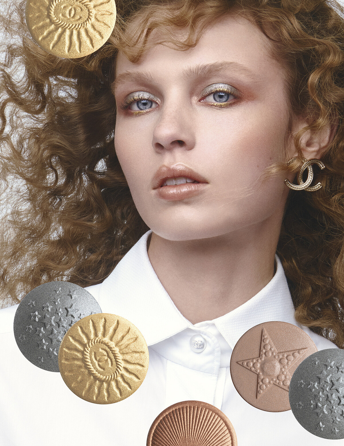 CHANEL香奈兒珠寶鈕扣四色眼影#229星際形象照。